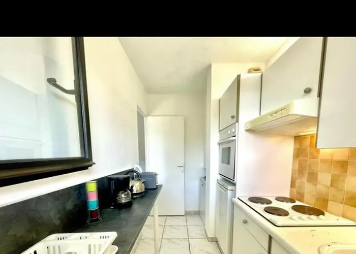 Avec Terrasse Et Jardin Royan